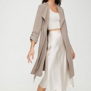 Aritzia Babaton Tan Quincy Flowy Modern Belted Trench